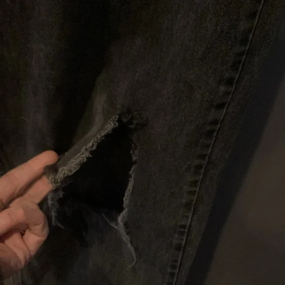 Tommy Jeans ripped knee black size 36 /32 great condition no flaws mens - Picture 6 of 9